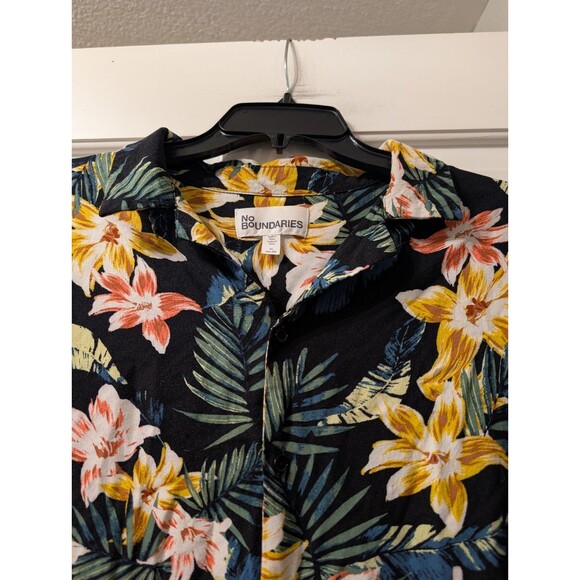 No Boundaries Men’s XL Hawaiian Floral Shirt Black Tropical Button Up Rayon - Picture 8 of 12